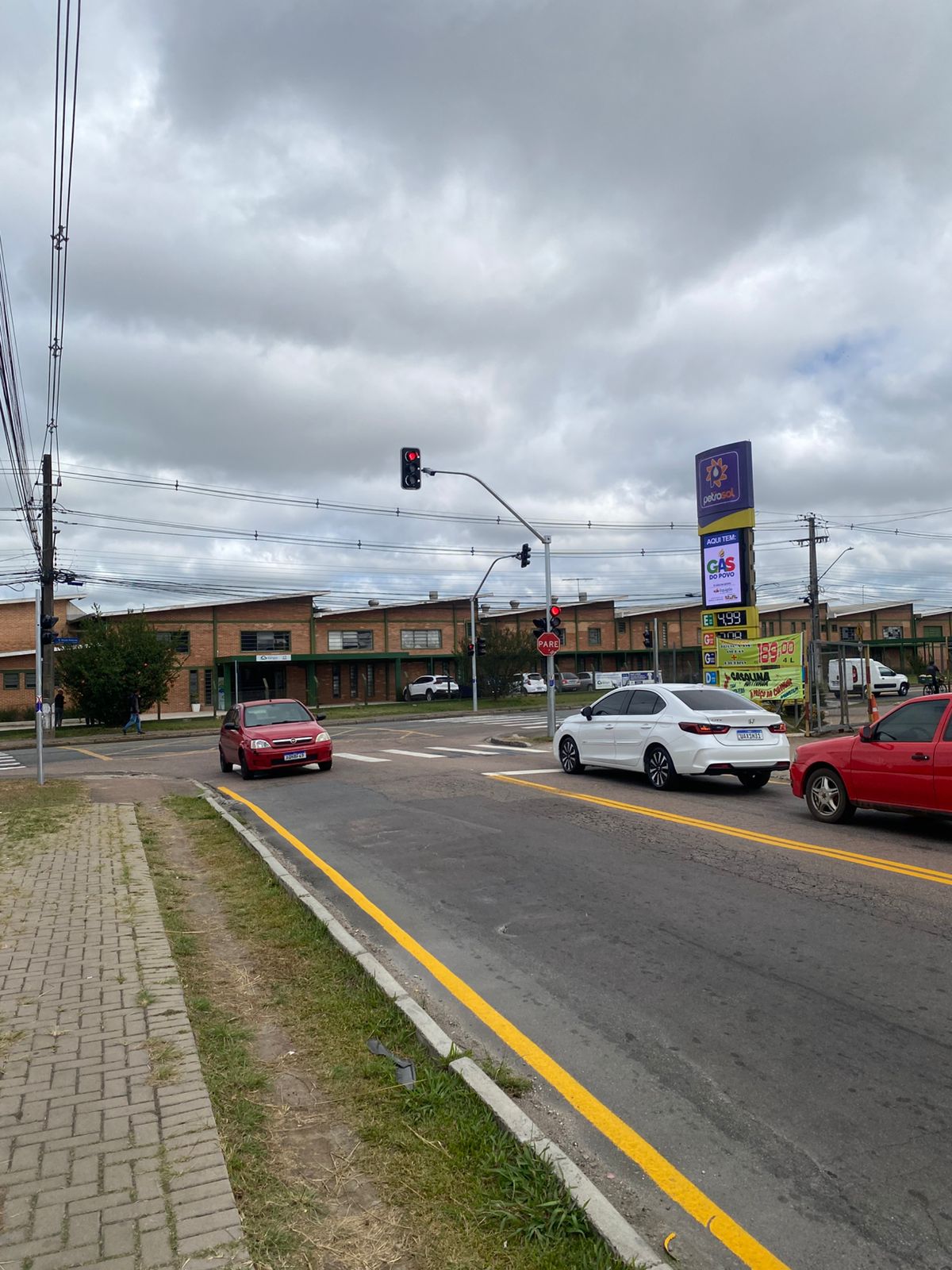 TrÃ¢nsito fluindo no UmbarÃ¡